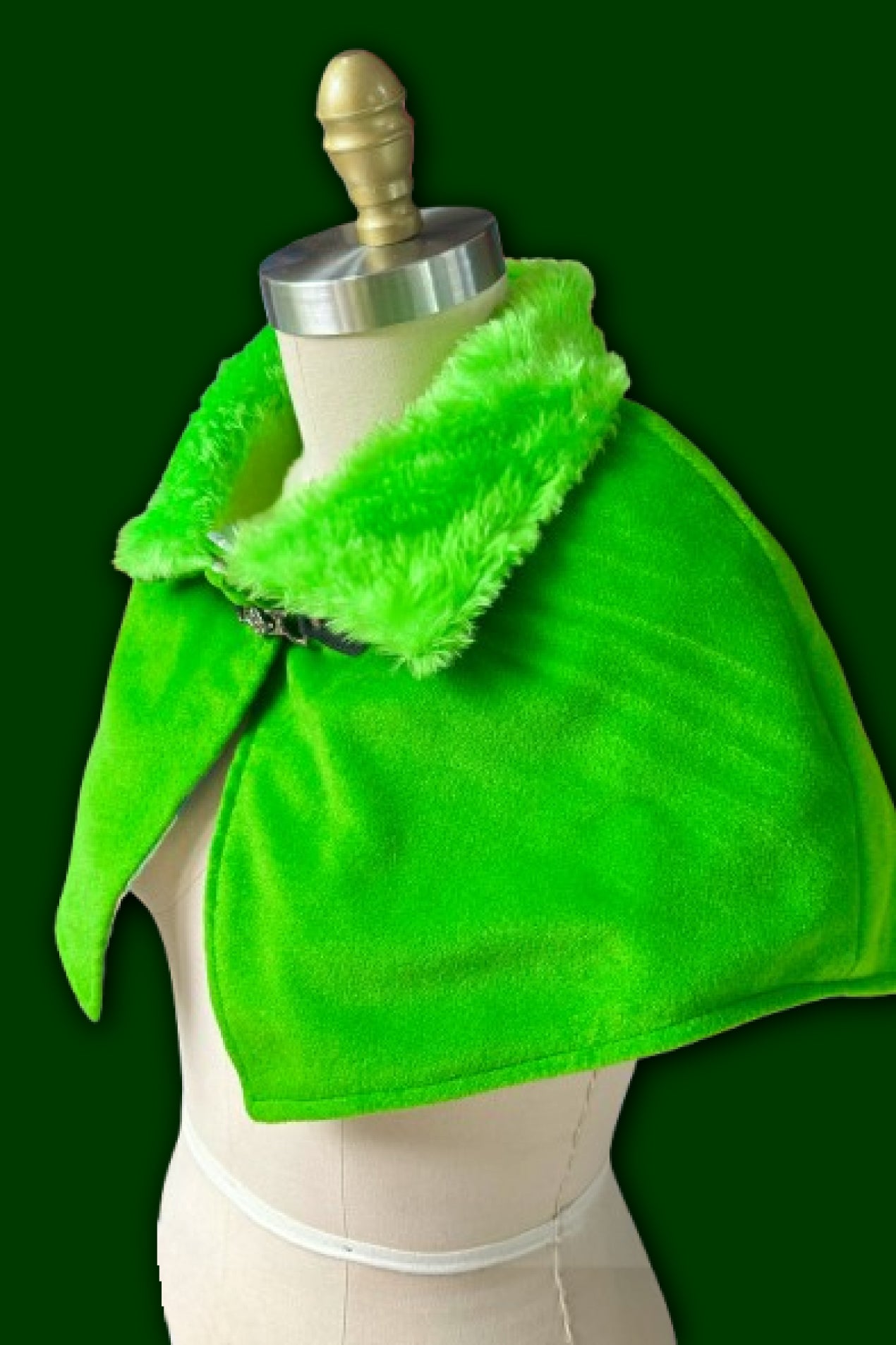 Collared Capelet #01