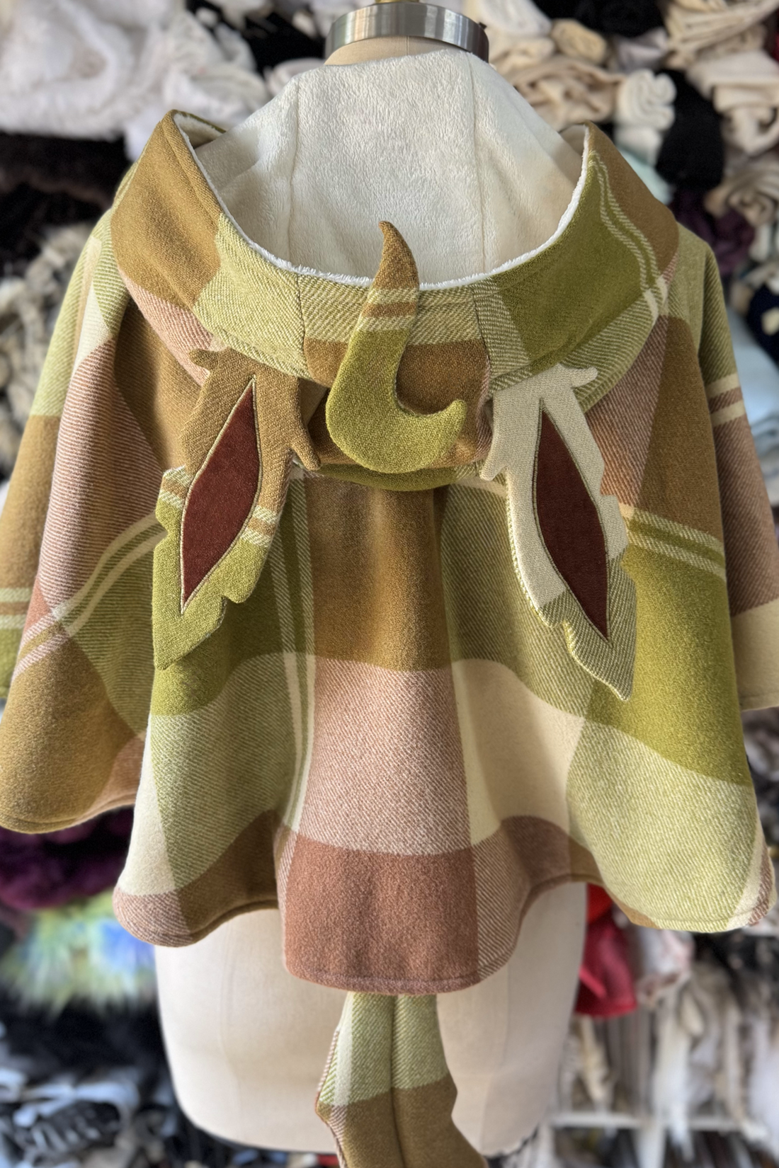 Leafeon Capelet (Cottage Core)