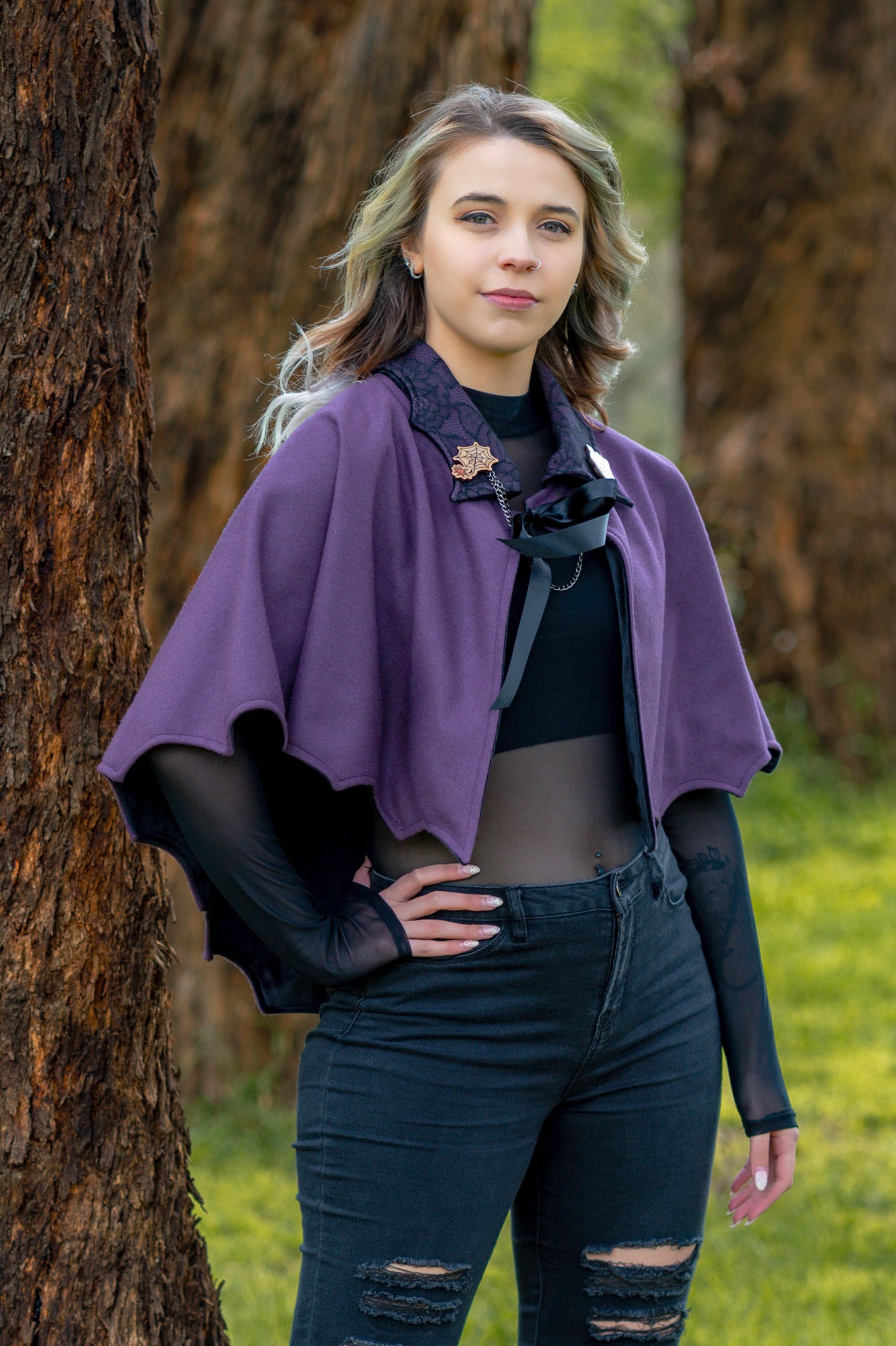 Collared Bat Capelet