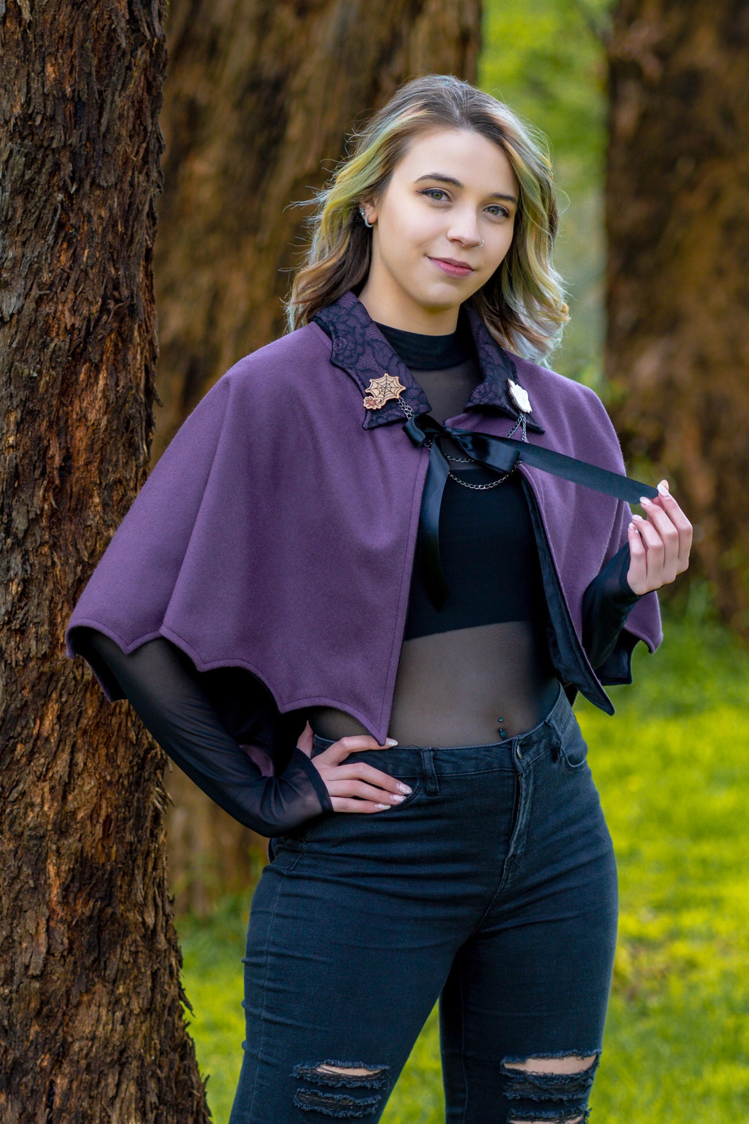 Collared Bat Capelet