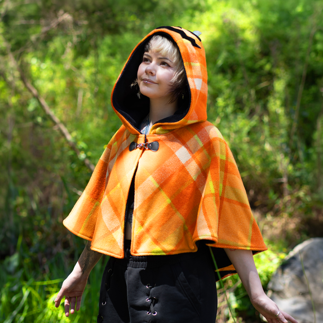 Jack-O-Lantern // Pumpkin Patch Capelet Set