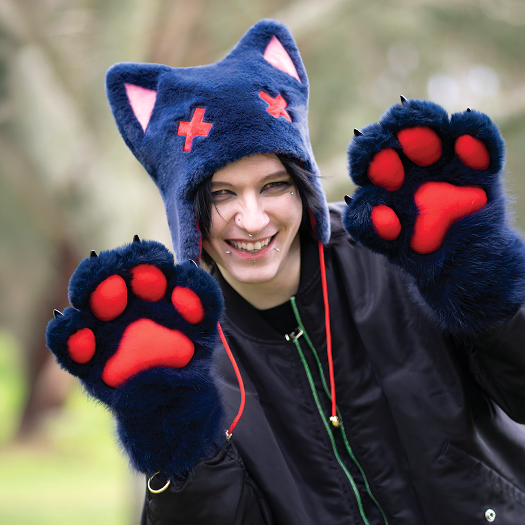 Furry Hat & Paws // Lucius Merryweather