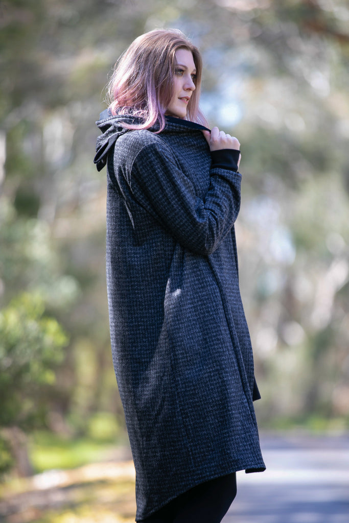 Fox Cardigan - Button Fox