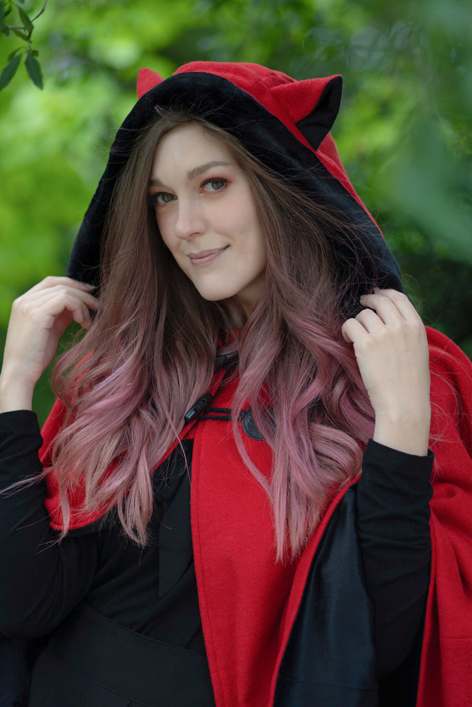 Long Fox Cape (RD&BLCK)