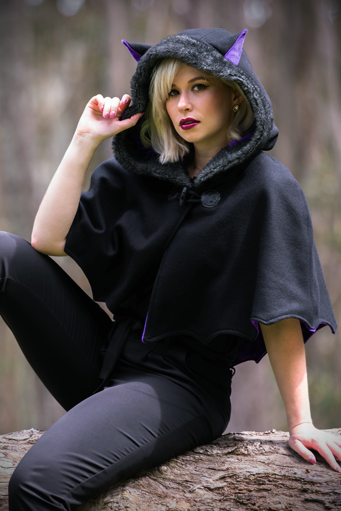Bat Capelet (BLCK&GLXY) - Button Fox