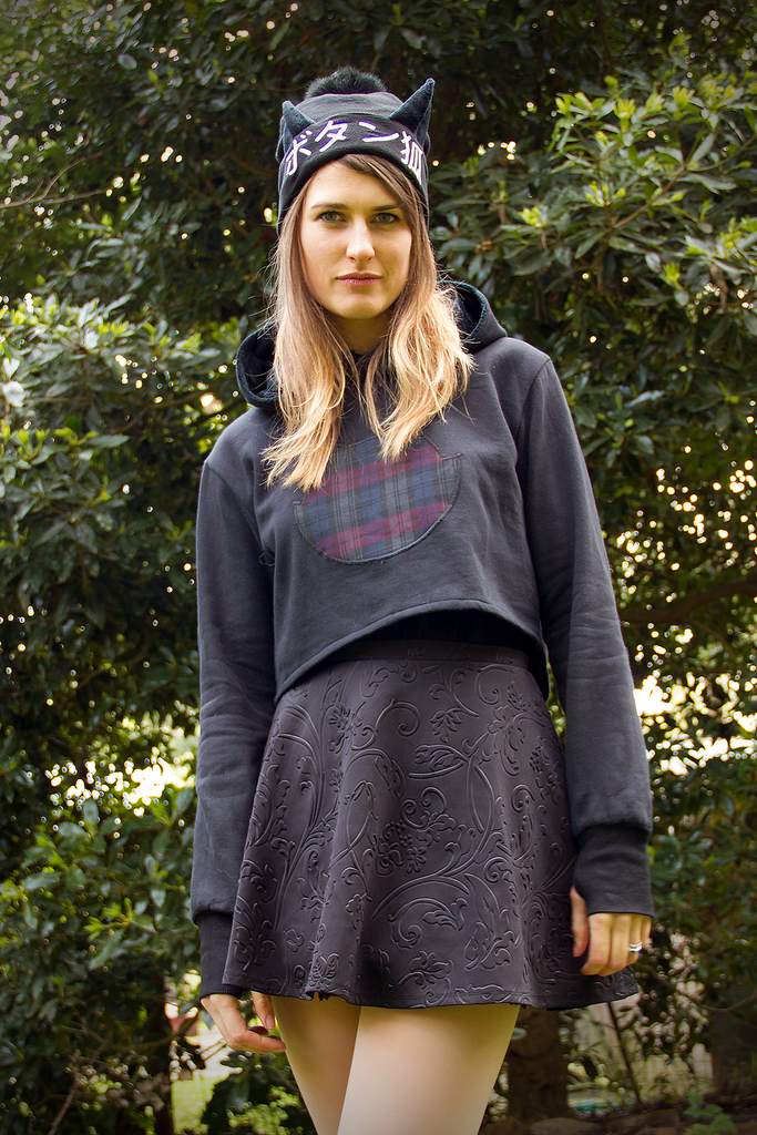 Fox Beanie (BLCK) - Button Fox