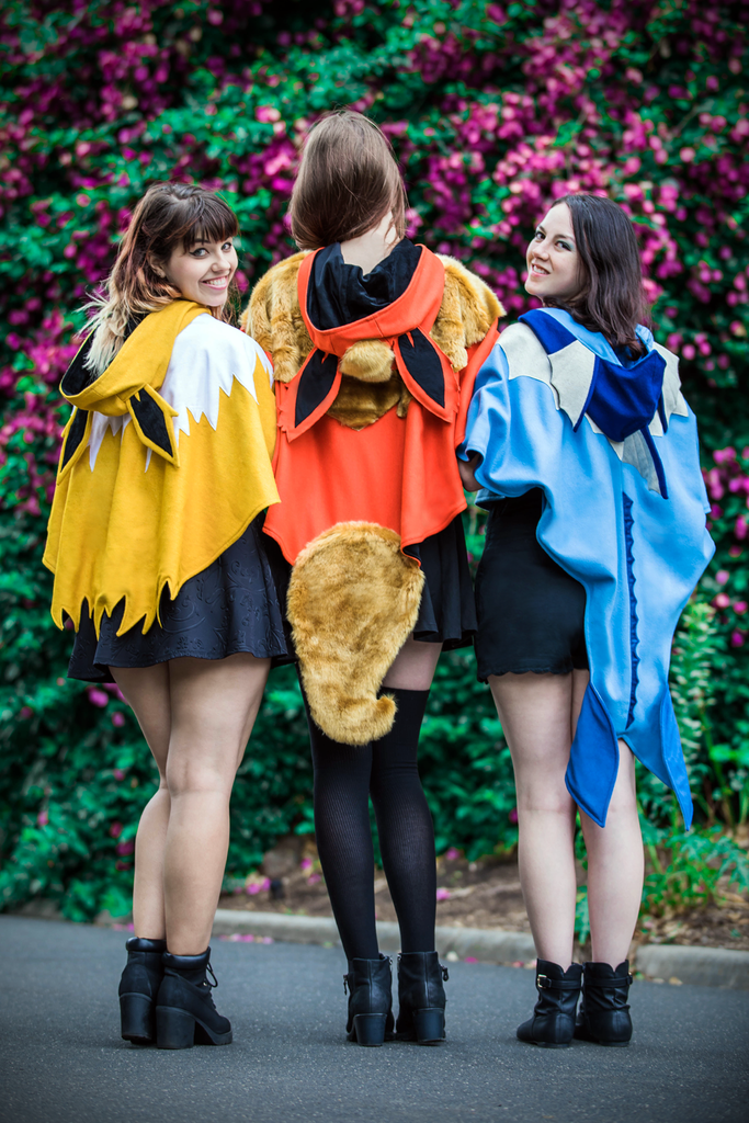 Eeveelution Set 01 - Button Fox
