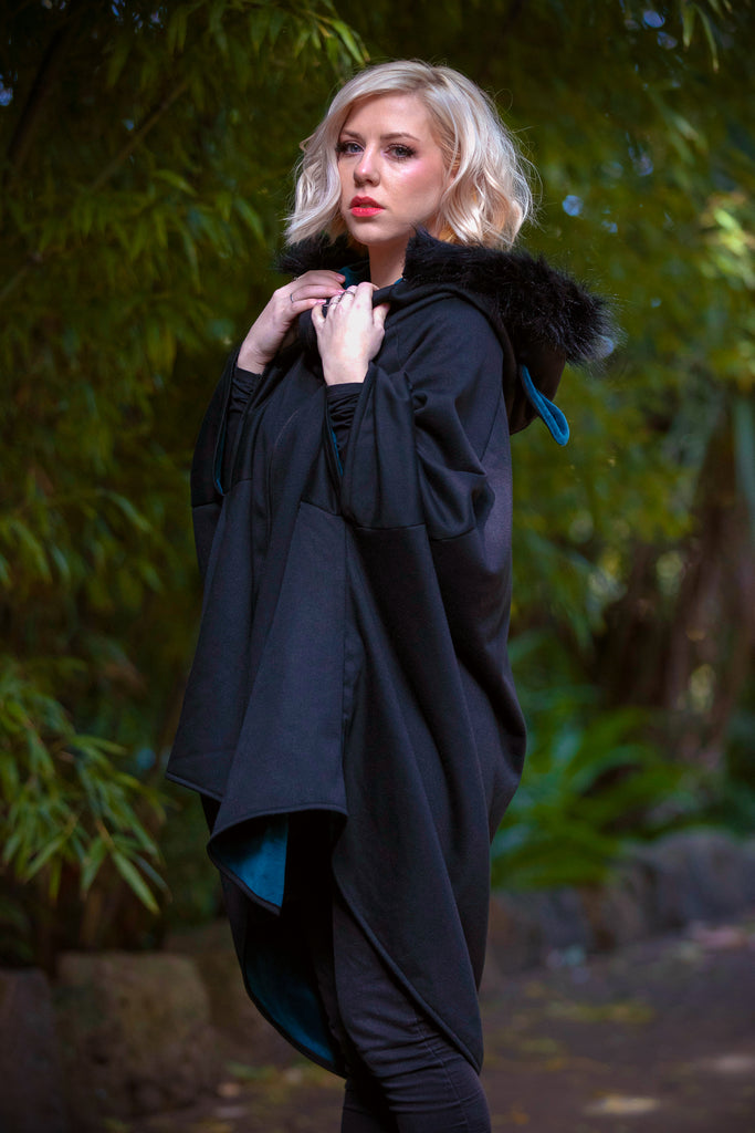 Glider Cape (BLCK&TL) - Button Fox