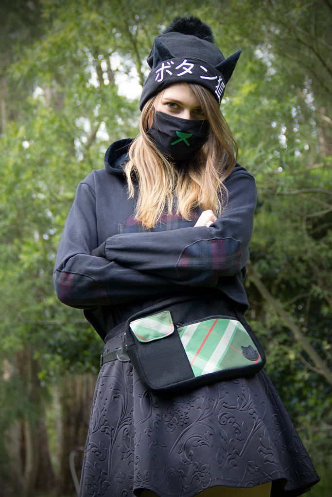 Merchant Pouch - Button Fox