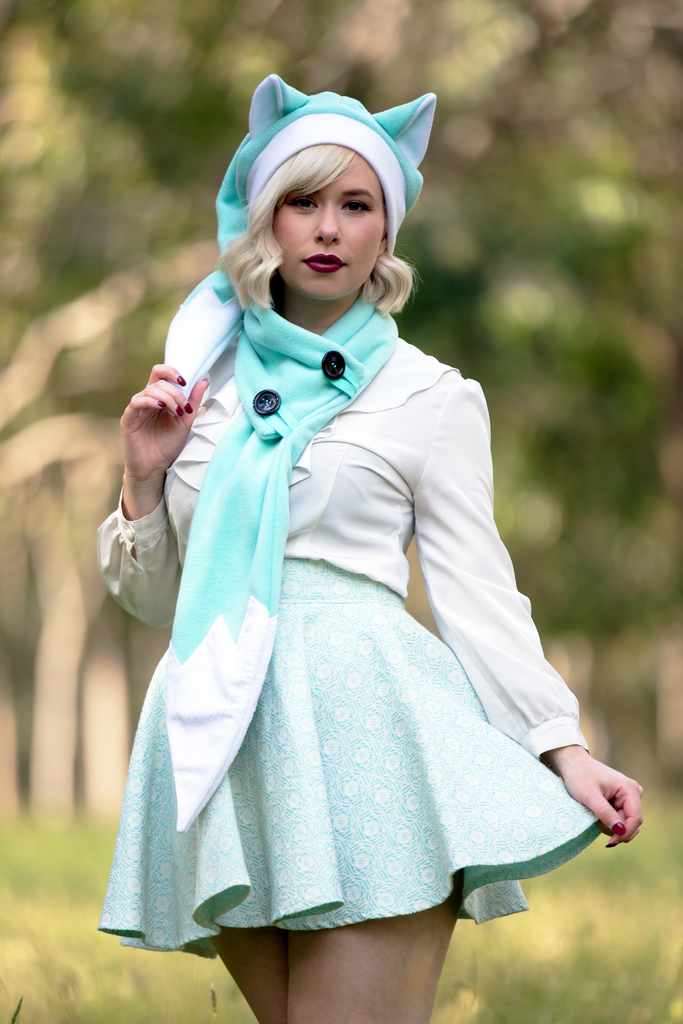 Foxmas Hat & Scarf (MNT) - Button Fox