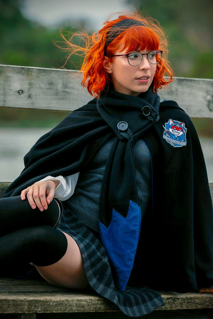 Ravenpaw Cape - Button Fox